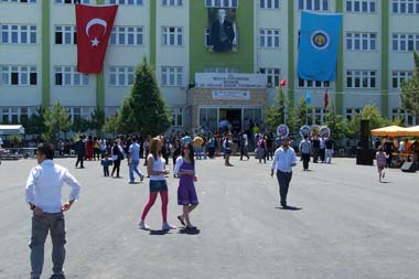 4 yıllık yükseköğretim başladı