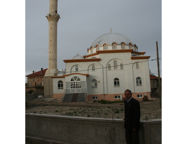 Caminin ilginç yapım öyküsü