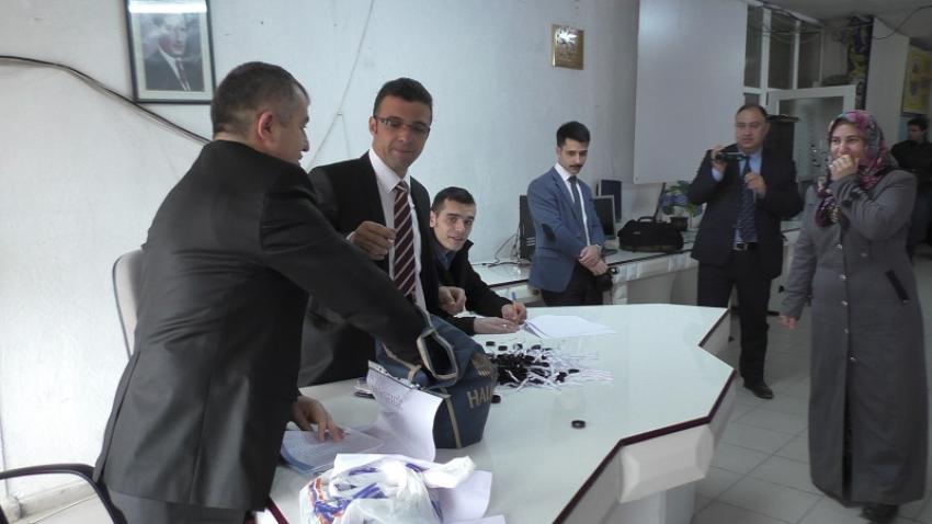 Beyşehir ve Derebucak Belediyeleri için 100 Kişi Kura ile Belirlendi