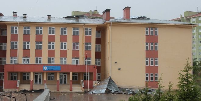 Beyşehir fırtınaya teslim