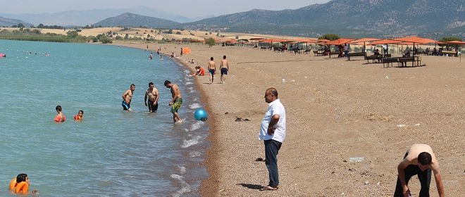 Doğal klima ortamında plaj keyfi 