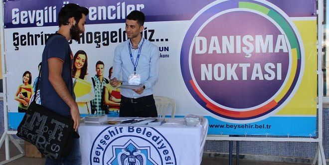 Üniversite Öğrencilerine Danışmanlık Hizmeti