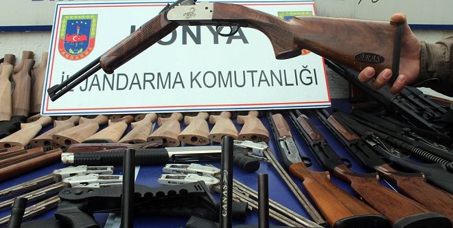 Jandarmadan silah operasyonu