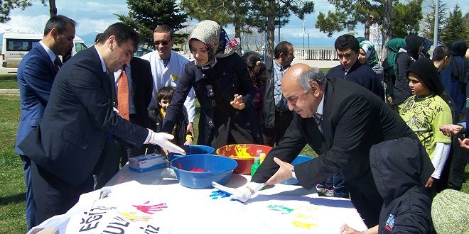 2 Nisan Otizm Farkındalık Günü