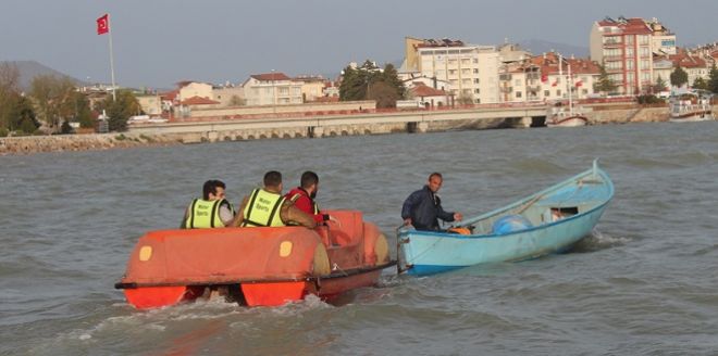 Deniz Bisikleti İle Gölde Mahsur Kaldılar