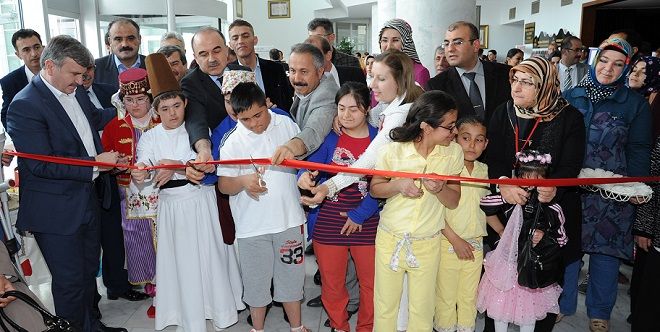 Engel Tanımayan Yürekler Duygulandırdı