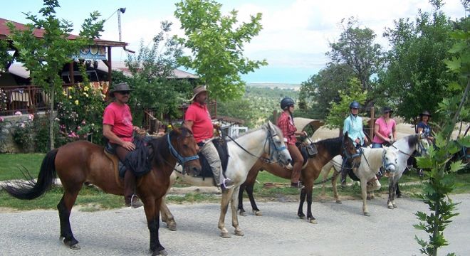 Manavgat - Beyşehir Arası Atlı Safari