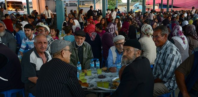 Kardeşlik İftarları Devam Edecek