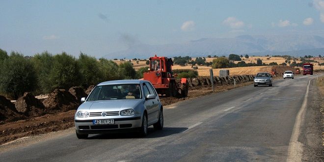 Beyşehir-Konya Yolunda Dikkat!