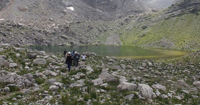 Doğaseverlerin Yeni Gözdesi Karagöl