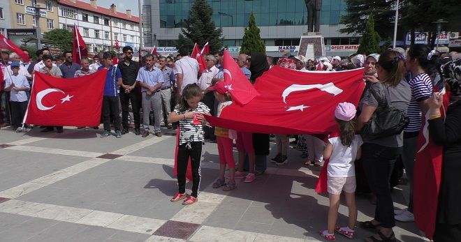 Beyşehir'de terör lanetlendi.