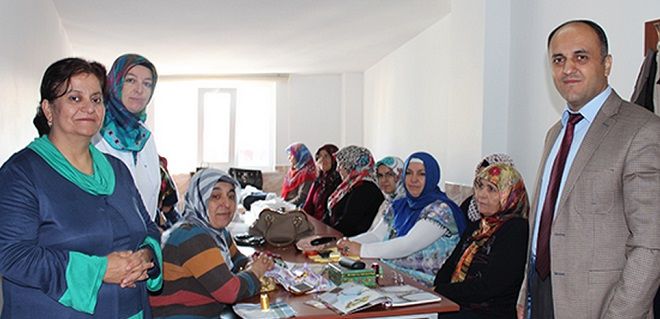 Başkan Özaltun Komek'i Ziyaret Etti