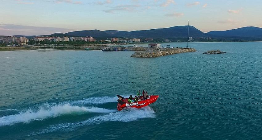 Beyşehir’de Adrenalin Tutkunlarının Yeni Heyecanı: “JETBOAT