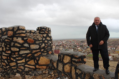 Akdağ Kalesi, Hüyükün sembolü olacak