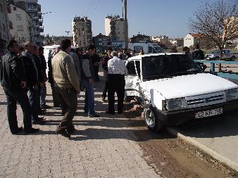 Trafik kazası 2 yaralı