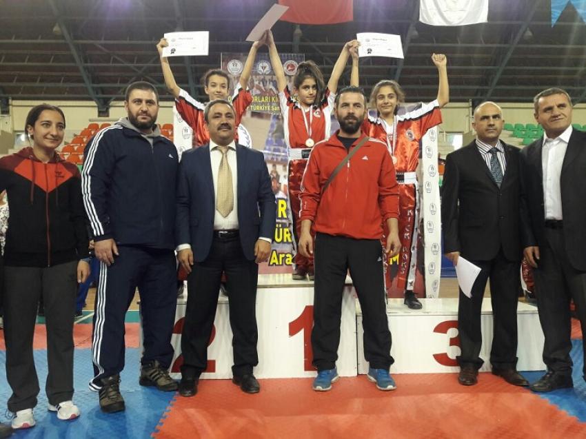 Kickboks'te Beyşehir ve Konya Damgası