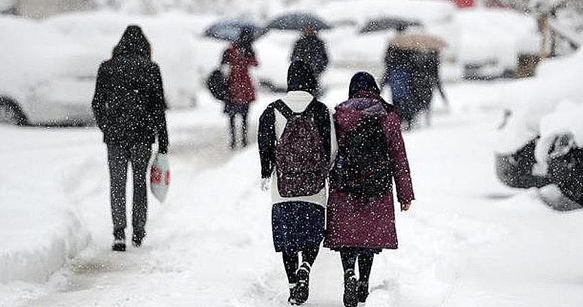 Beyşehir'de yüz yüze eğitime kar engeli!