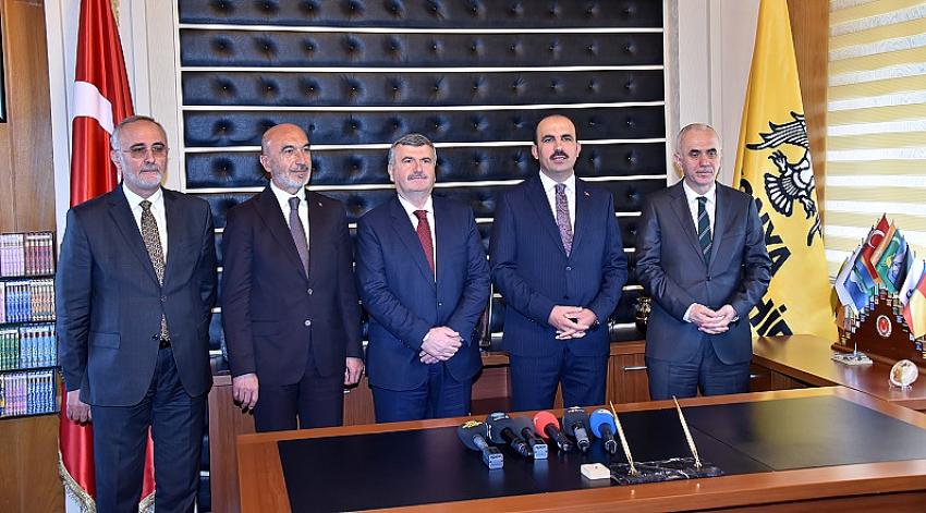 Konya Büyükşehir Belediye Başkanı Uğur İbrahim Altay Oldu