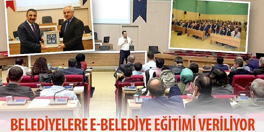 Belediyelere e-Belediye Eğitimi Veriliyor