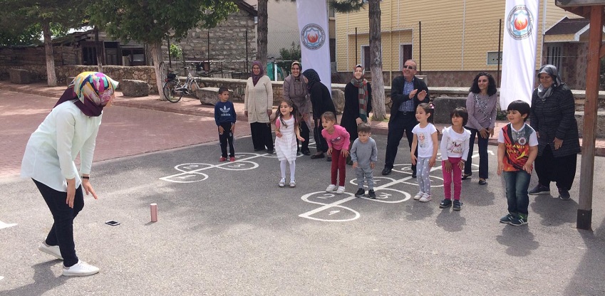 Derebucak’ta “Okul dışarıda günü” etkinlikleri düzenlendi