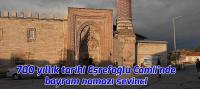 Tarihi Eşrefoğlu Cami'nde bayram namazı sevinci