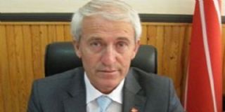Alenen diğer partilere çalıştılar