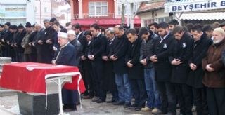 Önce Namaz, Sonra Yürüyüş