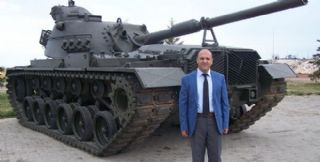 Ömrünü Tamamlayan İki Tank Vuslat Parkı'nda