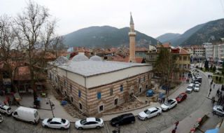 Tarihi Camiler Gelecek Kuşaklara Aktarılıyor