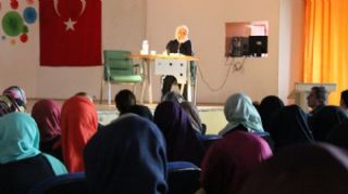 Kız İmam Hatip Lisesi Öğrencilerine Organ Bağışı Semineri