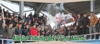 Alkışlar Tribünlerdeki 12’inci Adama!