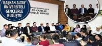 Başkan Altay Üniversiteli Gençlerle Buluştu