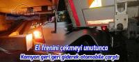 El frenini çekmeyi unutunca, kamyon otomobile çarptı