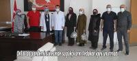 Onlar da pandemi sürecinde sağlıkçıların fedakarlığını unutmadı