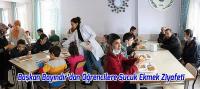 Başkan Bayındır’dan Öğrencilere Sucuk Ekmek Ziyafeti