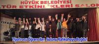Tiyatrocu Öğrenciler, Salonu Kahkahaya Boğdu!