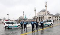 Büyükşehir Turizm Zabıtası Ziyaretçilere Rehberlik Ediyor