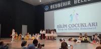 Bilim çocukları Montessori Kreş ve gündüz bakım evi yıl sonu gösterisi 