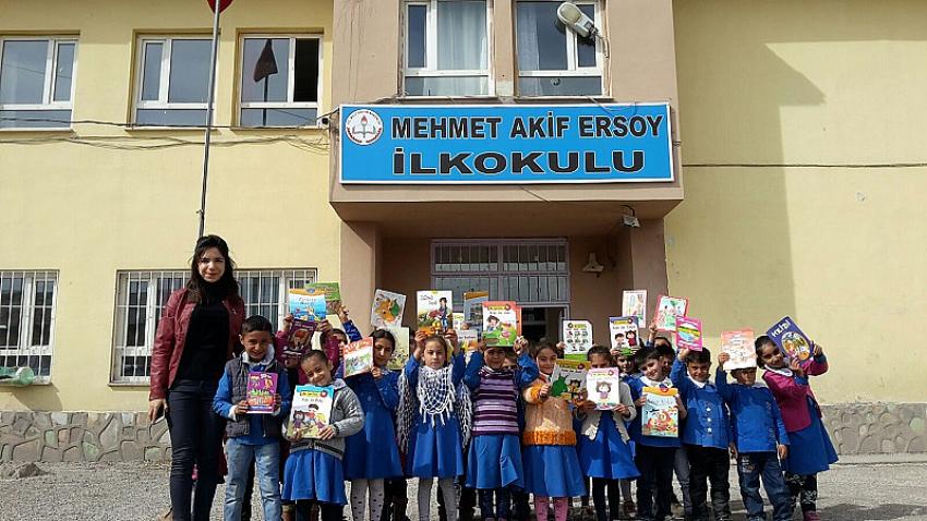 ASEM Üyelerinden “Kardeş Okul”a 2 Bin Kitap