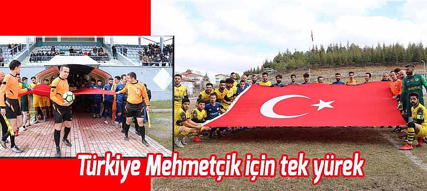 Temsilcilerimizden Türk Bayraklı Gönderme
