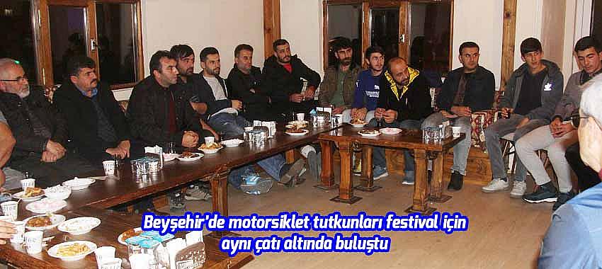 Motorsiklet tutkunları festivaliçin bir araya geldi