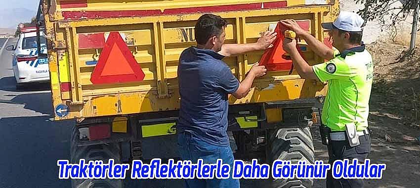 Beyşehir’de Traktörler Takılan Reflektörlerle Daha Görünür Oldular