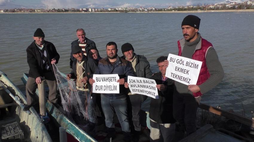 Balıkçılardan Elektro Şok'la Avlanmayı Protesto Etti