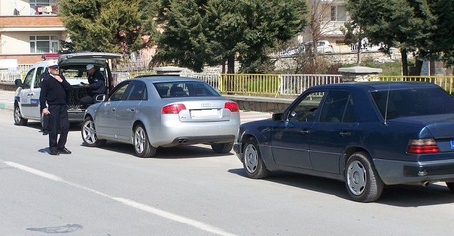 Otolarda Filmli Cam Denetlemesi