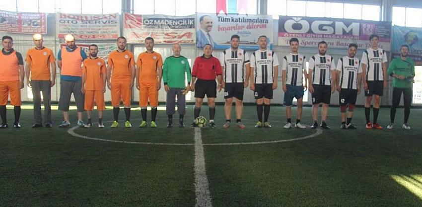 Beyşehir’de Halı Saha Futbol Turnuvası Başladı