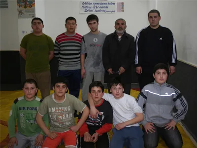 Yıldız güreşçiler seçmelerde 