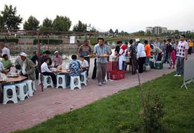 İftar Çadırı festival alanında