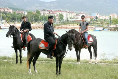 Rahvan atlar yarışacak