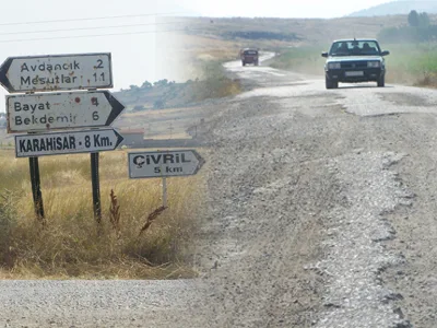 Bozuk yollar vatandaşı çıldırttı!