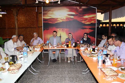 İftar yemeğinde buluştular